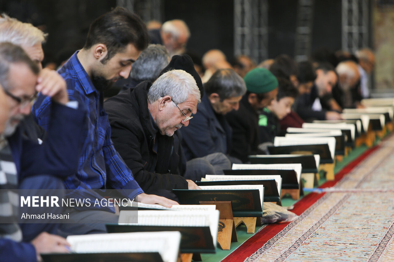 ترتیل خوانی در مسجد گوهرشاد حرم مطهر امام رضا(ع)