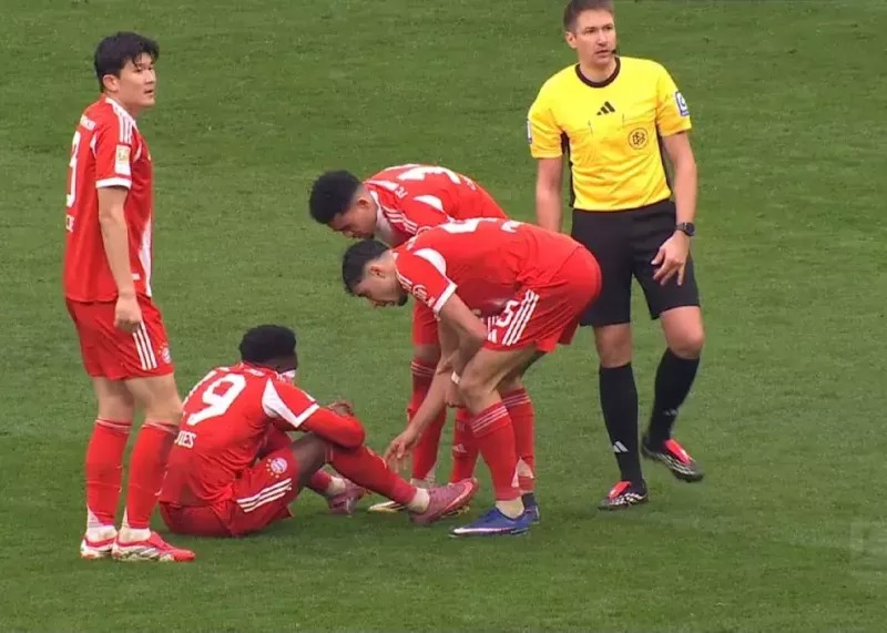 شوک به بایرن؛ دیویس دوباره مصدوم شد