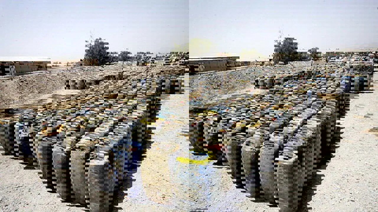 زمین گیر شدن خودروهای سوختی تا کشف محموله حشیش در خراسان جنوبی