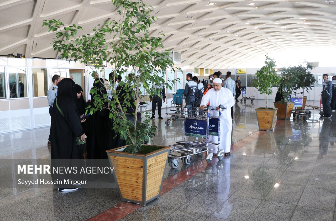 فرودگاه بین‌المللی مشهد آماده استقبال از زائران بیت‌الله الحرام
