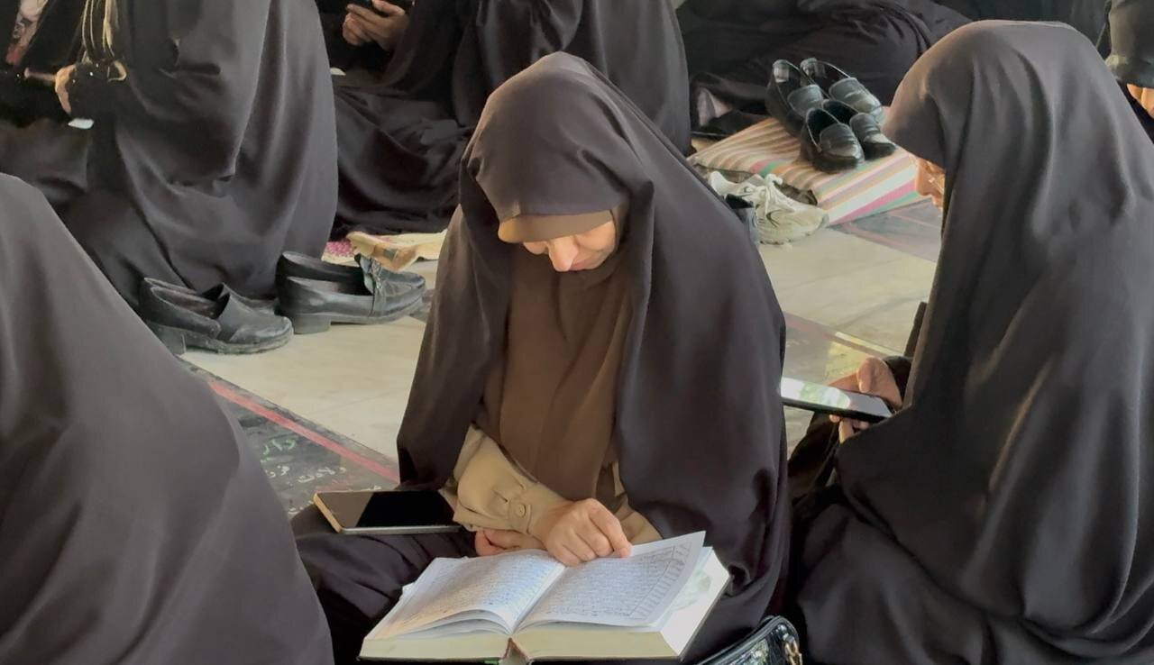 برگزاری دعای پر فیض عرفه در گلزار شهدای قوچان