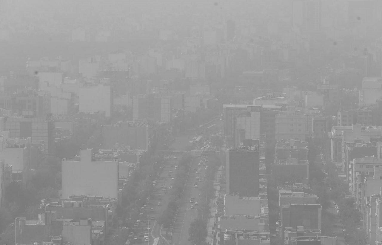 هوای ۹ خردادمشهد، در وضعیت بنفش و بسیار ناسالم
