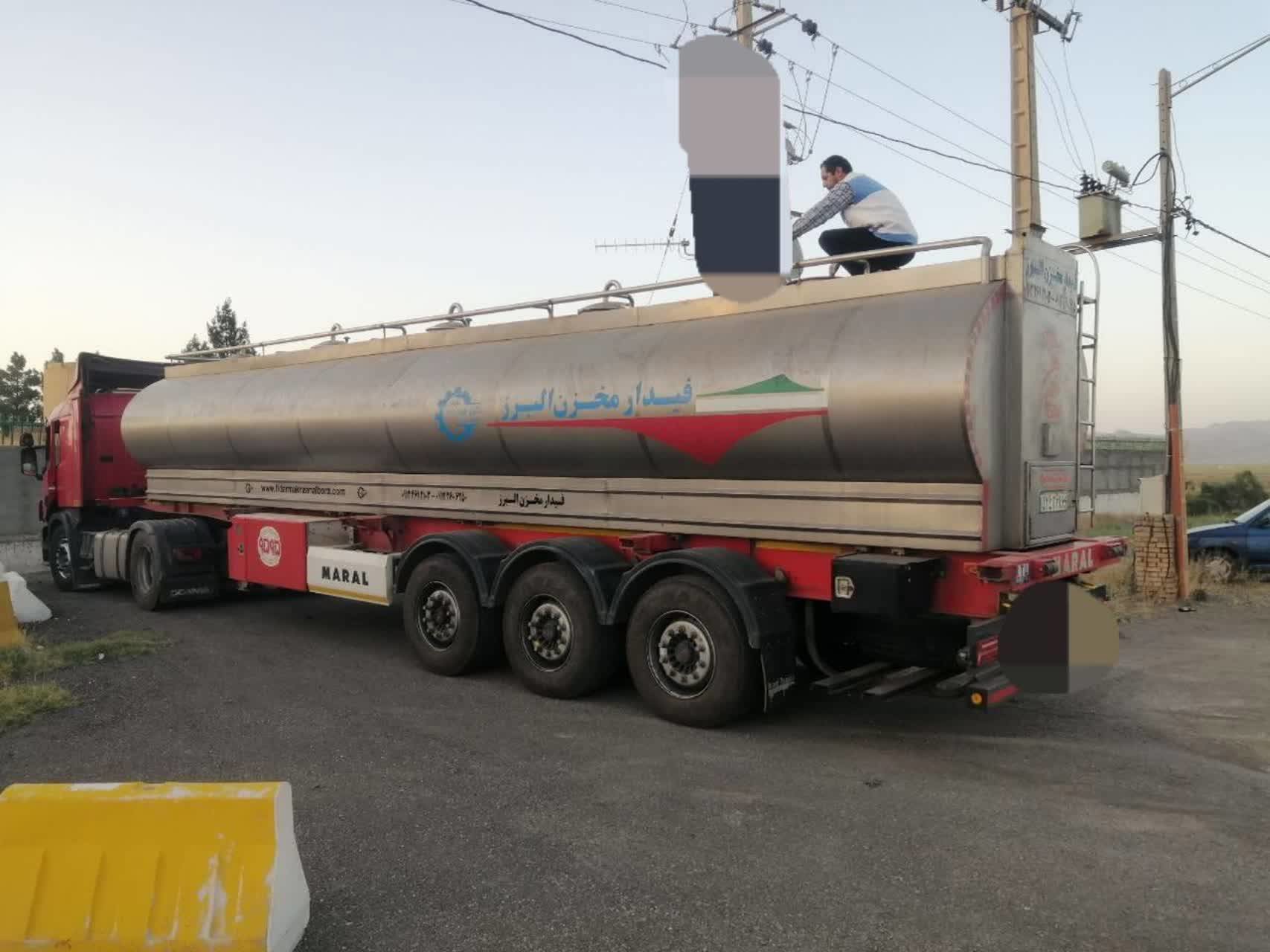 توقیف ۲۶ تن شیر فاسد در سبزوار