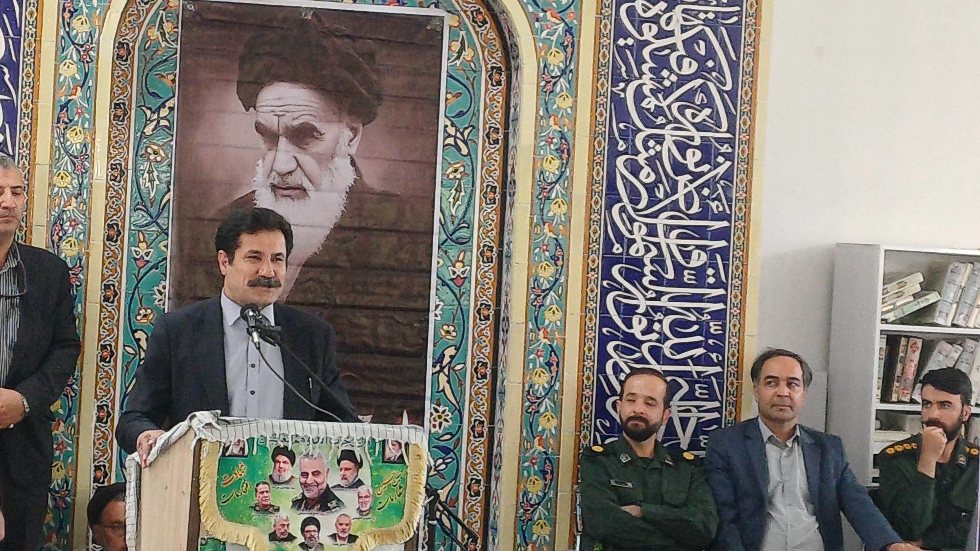 توسعه از روستا شروع می‌شود، نه از تهران و مشهد