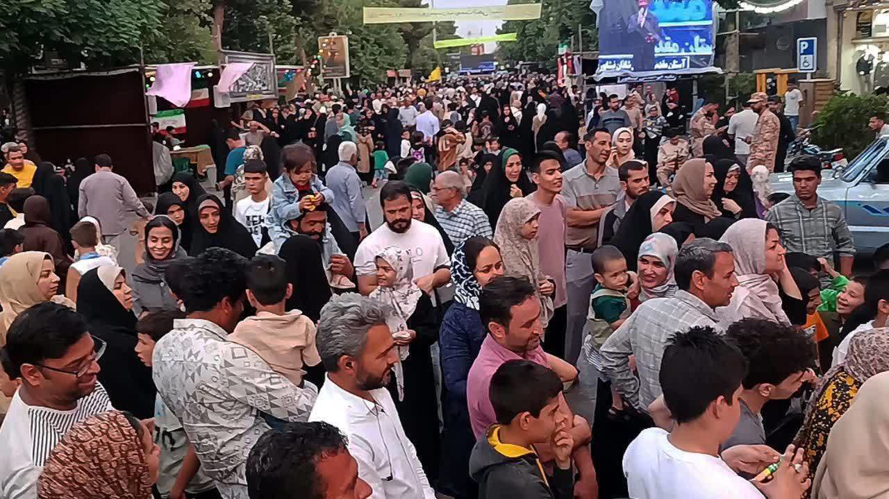 برگزاری مهمانی کیلومتری عید سعید غدیرخم در نیشابور