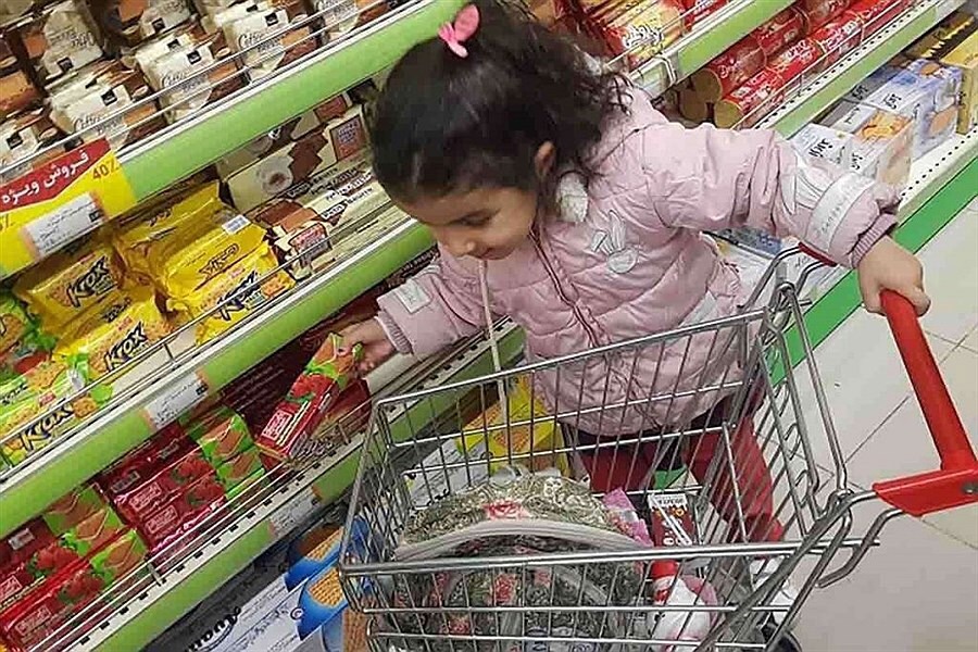 شارژ مرحله سوم طرح حمایت غذایی از کودکان زیر پنج سال در خراسان جنوبی