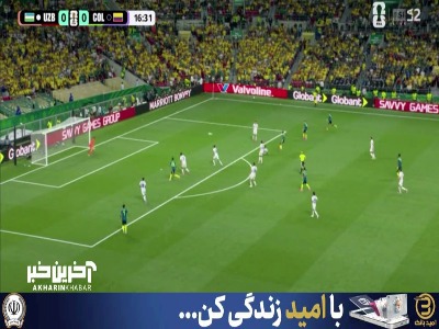 شوت آریاس از پشت محوطه جریمه به کنار دروازه ازبکستان برخورد کرد