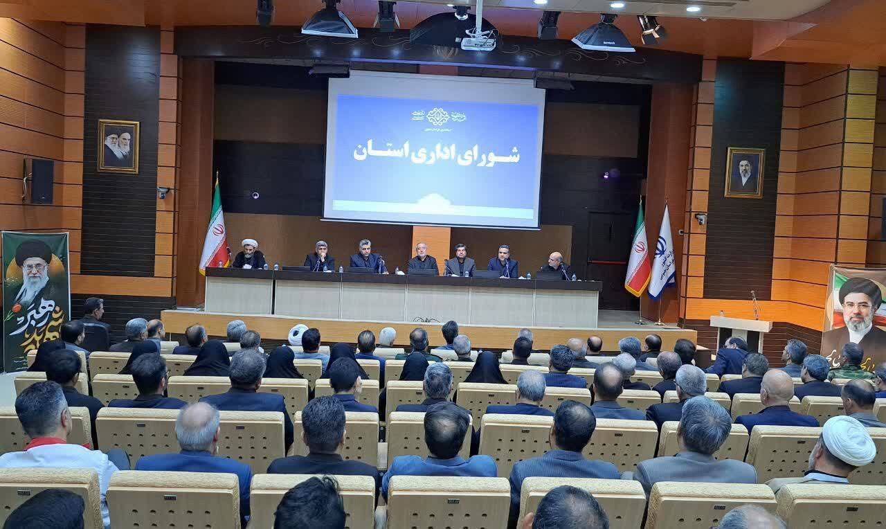 مدیران دستگاه‌های اجرایی برای جذب اعتبارات، همت کنند