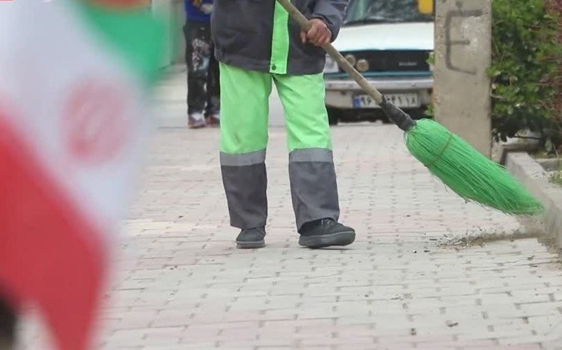 آماده‌باش کامل نیرو‌های خدمات شهری مشهد در ایام مراسم وداع با پیکر رهبر شهید