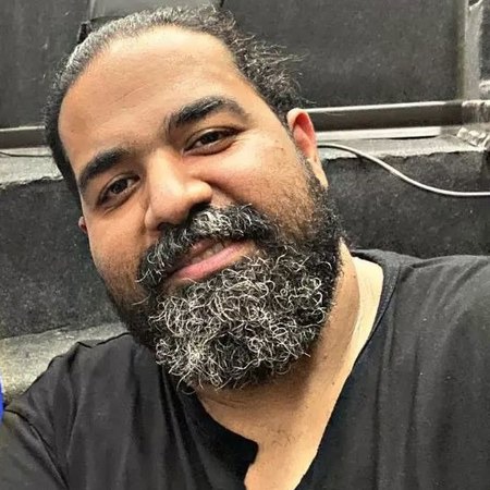 آهنگ «اگه بی من» با صدای رضا صادقی