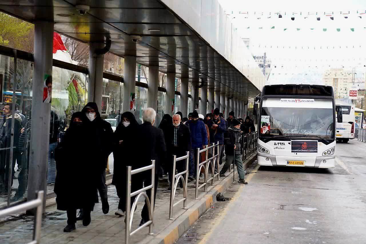 خدمات اتوبوسرانی مشهد در روزهای بدرقه آقای شهید ایران رایگان شد