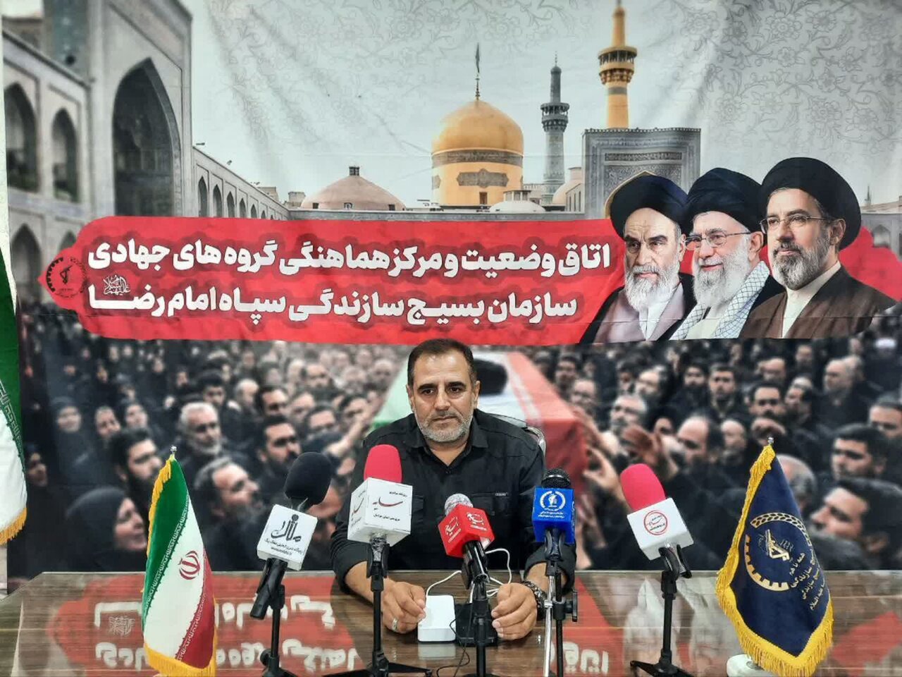۱۵ موکب عشایری در جوار حرم مطهر رضوی خدمت رسانی می کنند