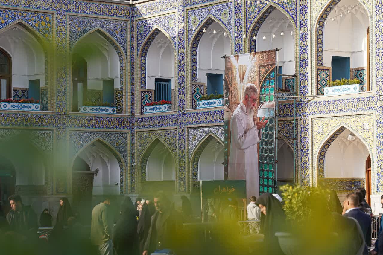 حرم امام رضا(ع) آماده وداع با امام شهید امت