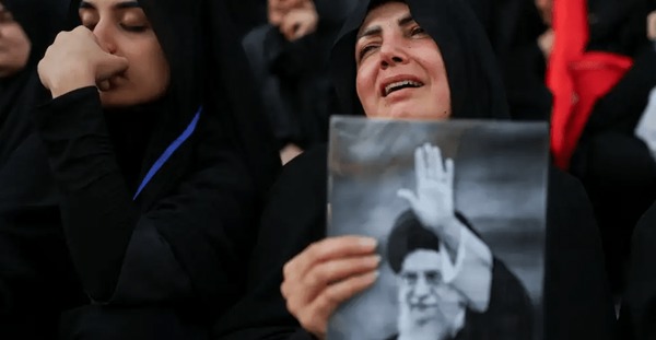 چگونه می‌توان خداحافظی از آن مشت گره‌کرده را تاب آورد؟