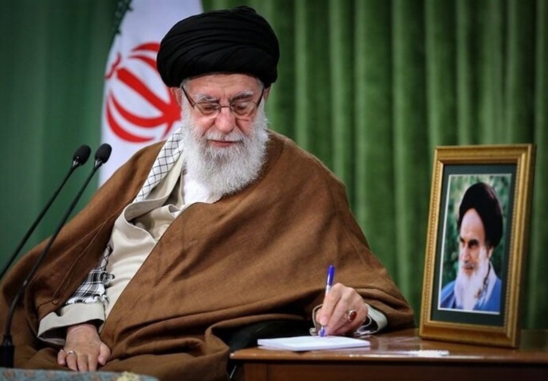 مردی که «ن والقلم و ما یسطرون» را معنا کرد