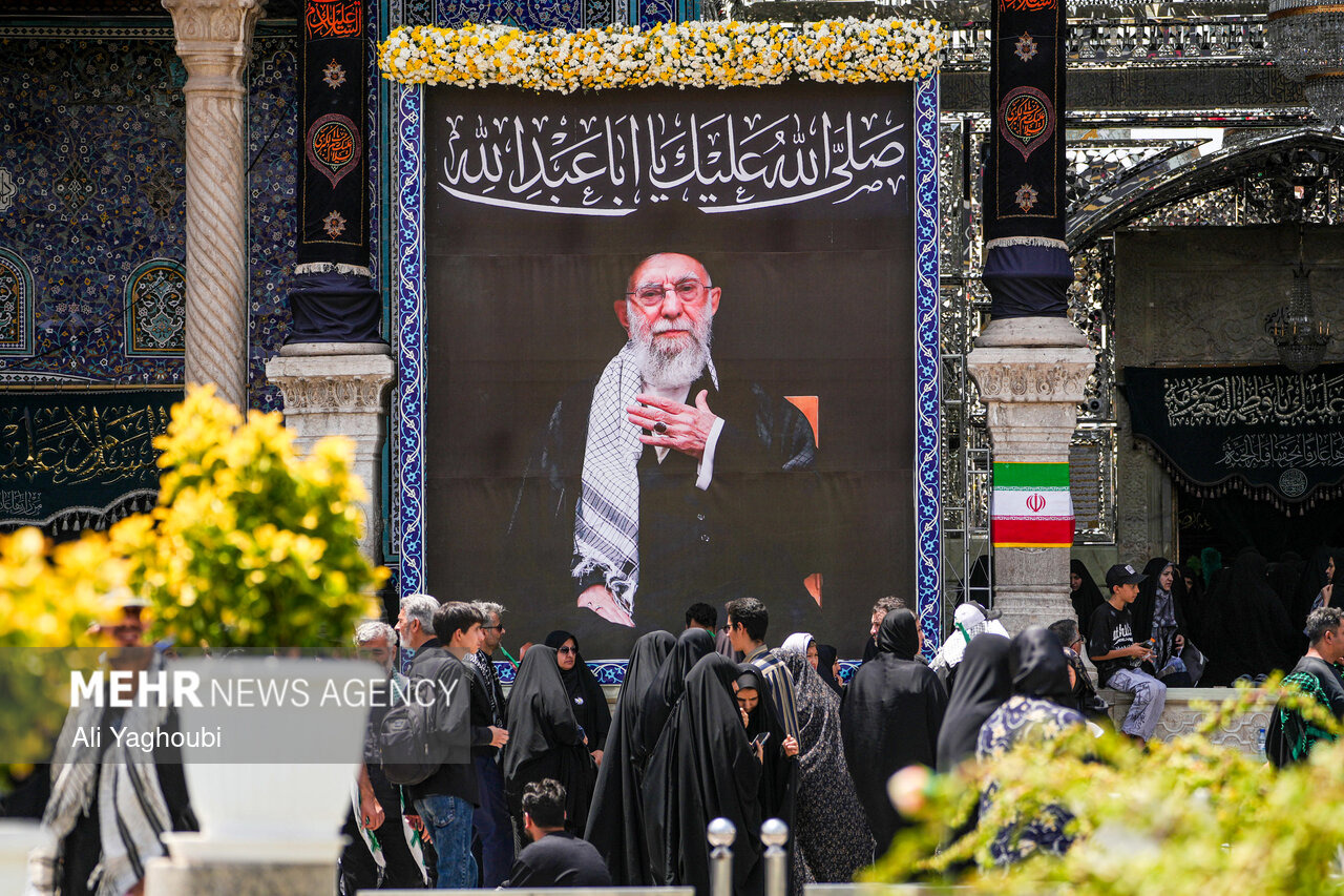 خدمت خالصانه عاشقان رهبر شهید در موکب یاران خراسانی شهرستان سملقان