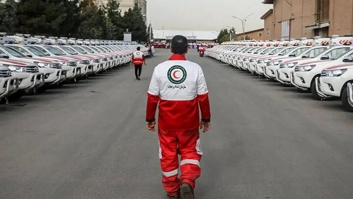 اعزام ۳۵۰ نیروی امدادی جمعیت هلال احمر خراسان جنوبی برای مراسم تشییع رهبر شهید