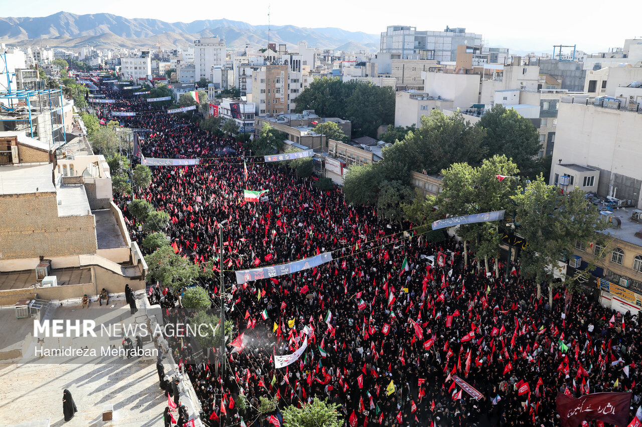 غروب غم انگیز مشهد در سوگ رهبر شهید