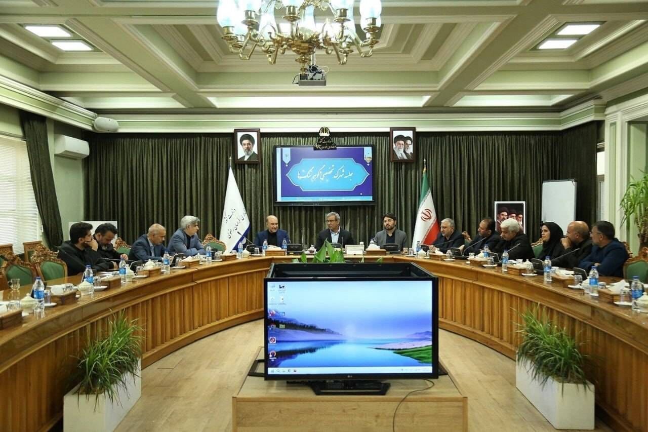 ساماندهی شهرک تخصصی گوهرسنگ‌ها در قالب یک پارک موضوعی در مشهد