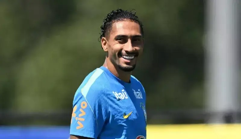 الهلال دست از سر ستاره بارسلونا برنمی‌دارد