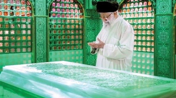 بزرگداشت هفتمین شب تدفین امام شهید در حرم رضوی برگزار می‌شود