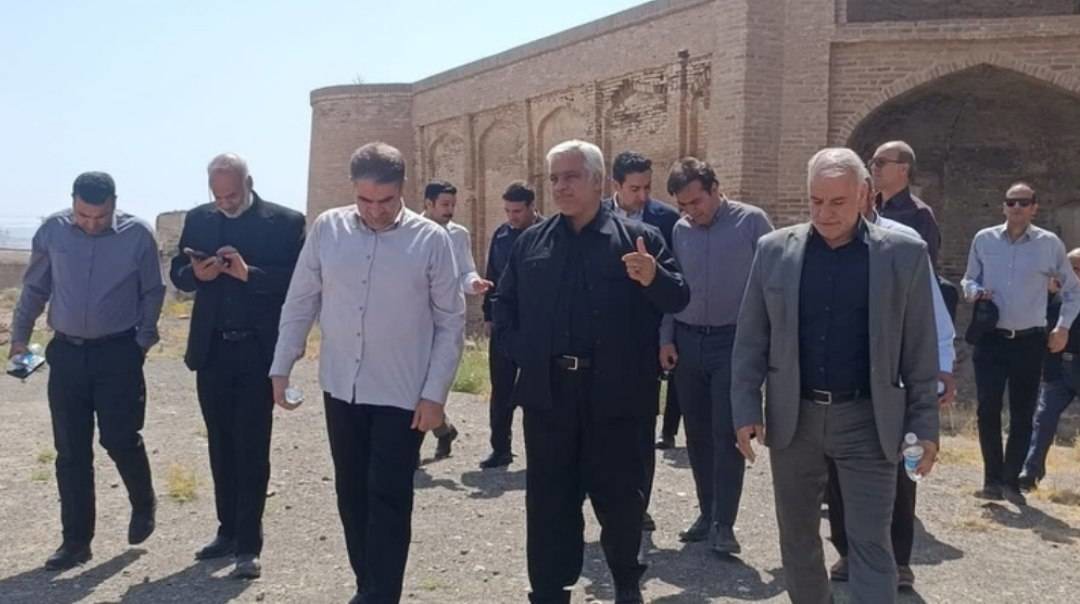 درخواست نماینده مردم فریمان برای رفع مشکل رباط سنگ‌بست
