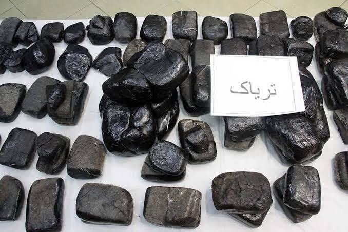 کشف ۲ کیلو و ۴۰۰ گرم تریاک در فاروج