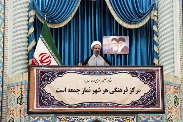 حجت‌الاسلام نوری: تنگه هرمز متعلق به مردم ایران است