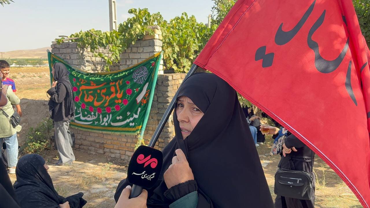 جاماندگان اربعین در قوچان مسیر عشق را تا امامزاده ابراهیم (ع) پیمودند