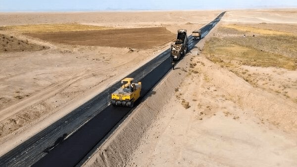 گسترش راه‌های آسفالته در روستاهای خراسان جنوبی