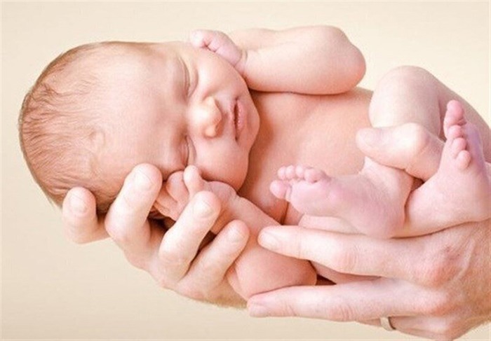 تشخیص زودهنگام اختلالات قلبی جنین با استفاده از روش‌های نوین