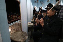 آیین سنتی نقاره‌زنی در حرم امام رضا(ع) از فردا از سرگرفته می‌شود