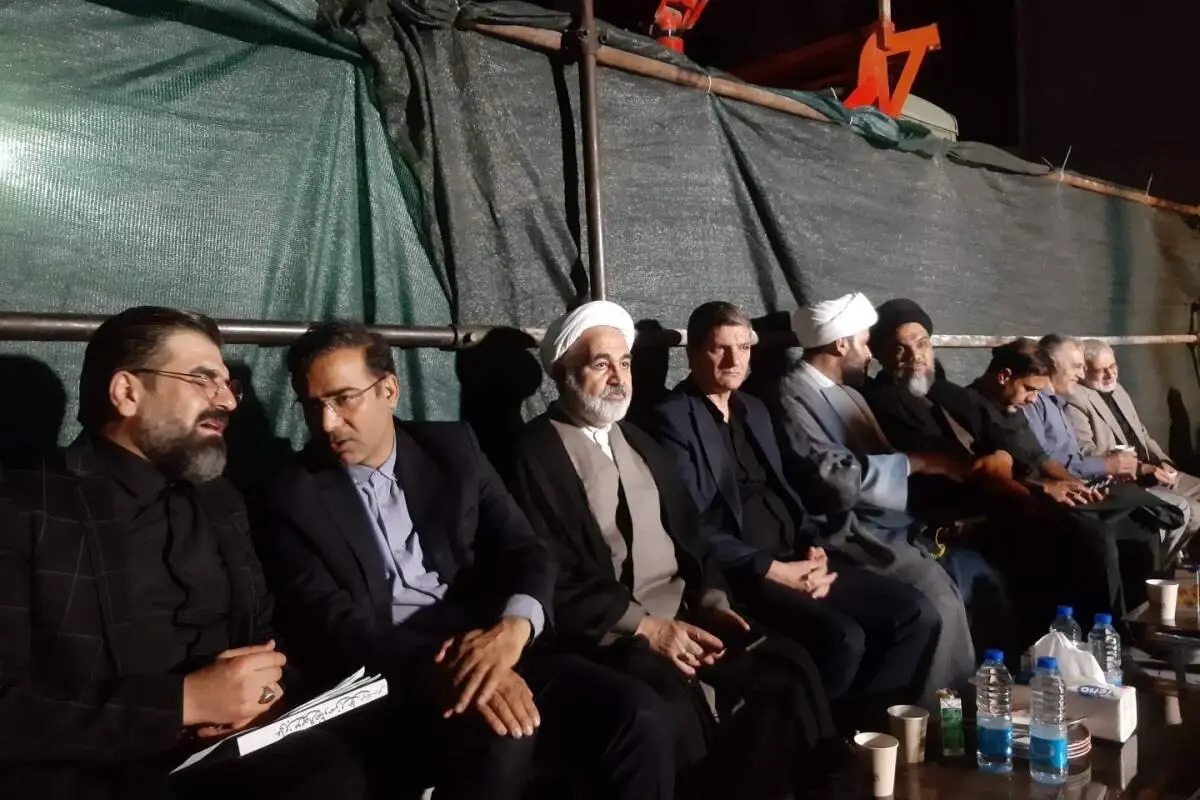 حضور معاون استاندار خراسان رضوی در محفل اربعین قرآنی‌ترین رهبر جهان اسلام