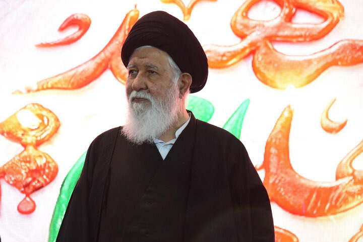 علم الهدی:مبارزه و مقاومت محور فضائل و شخصیت رهبر شهید انقلاب بود