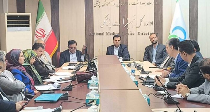 نشست کمیته مشورتی انجمن‌ها و اتحادیه‌های حوزه دندانپزشکی برگزار شد