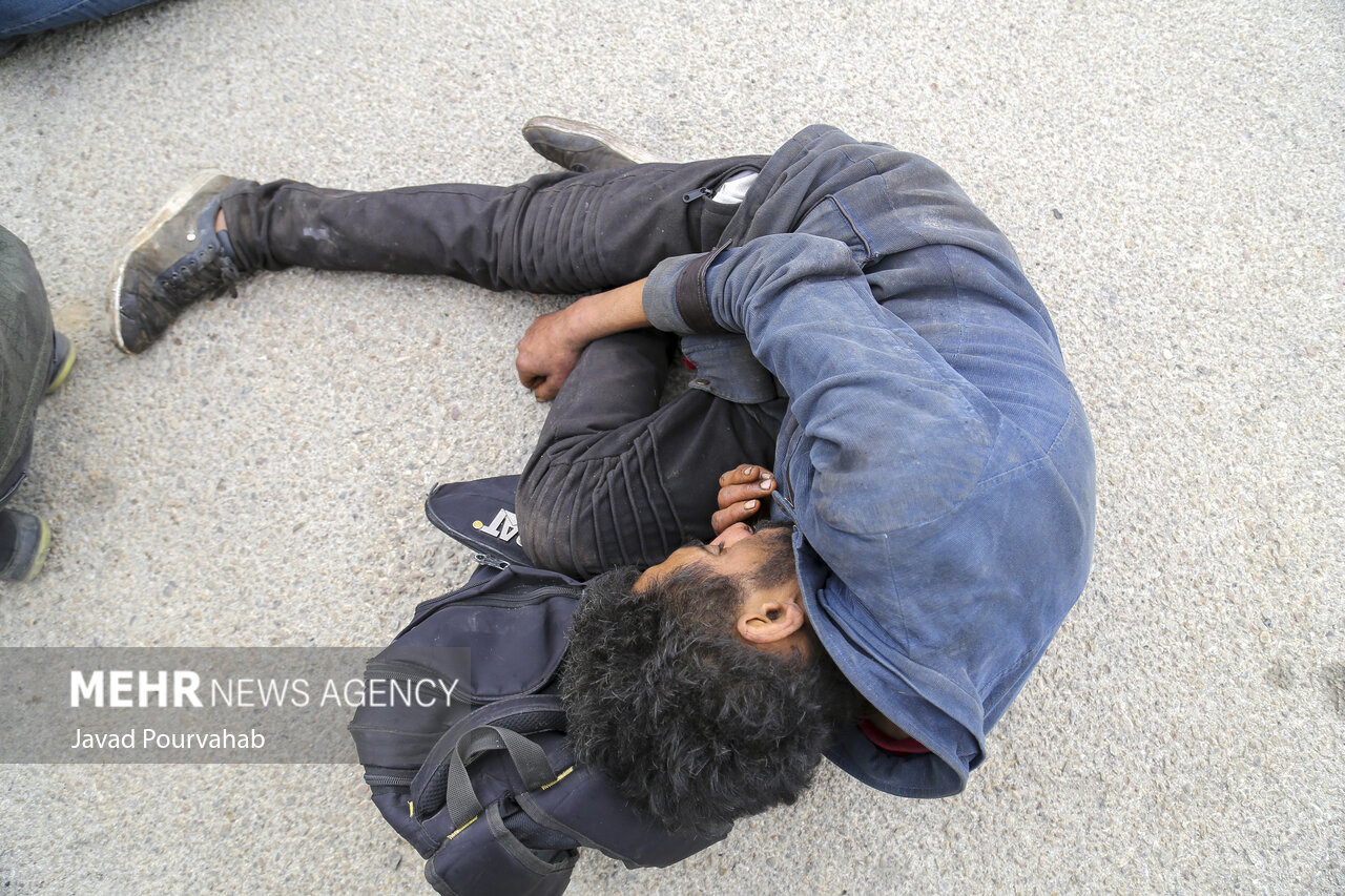 ۱۲ خرده‌فروش مواد مخدر در راز و جرگلان دستگیر شدند