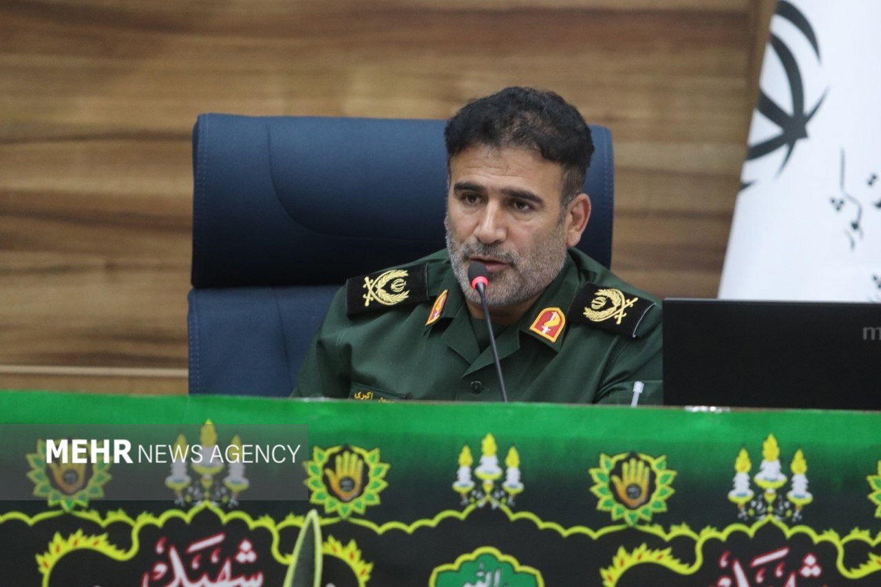اکبری: دشمن با جنگ ترکیبی به دنبال ایجاد خطای ادراکی در جامعه است