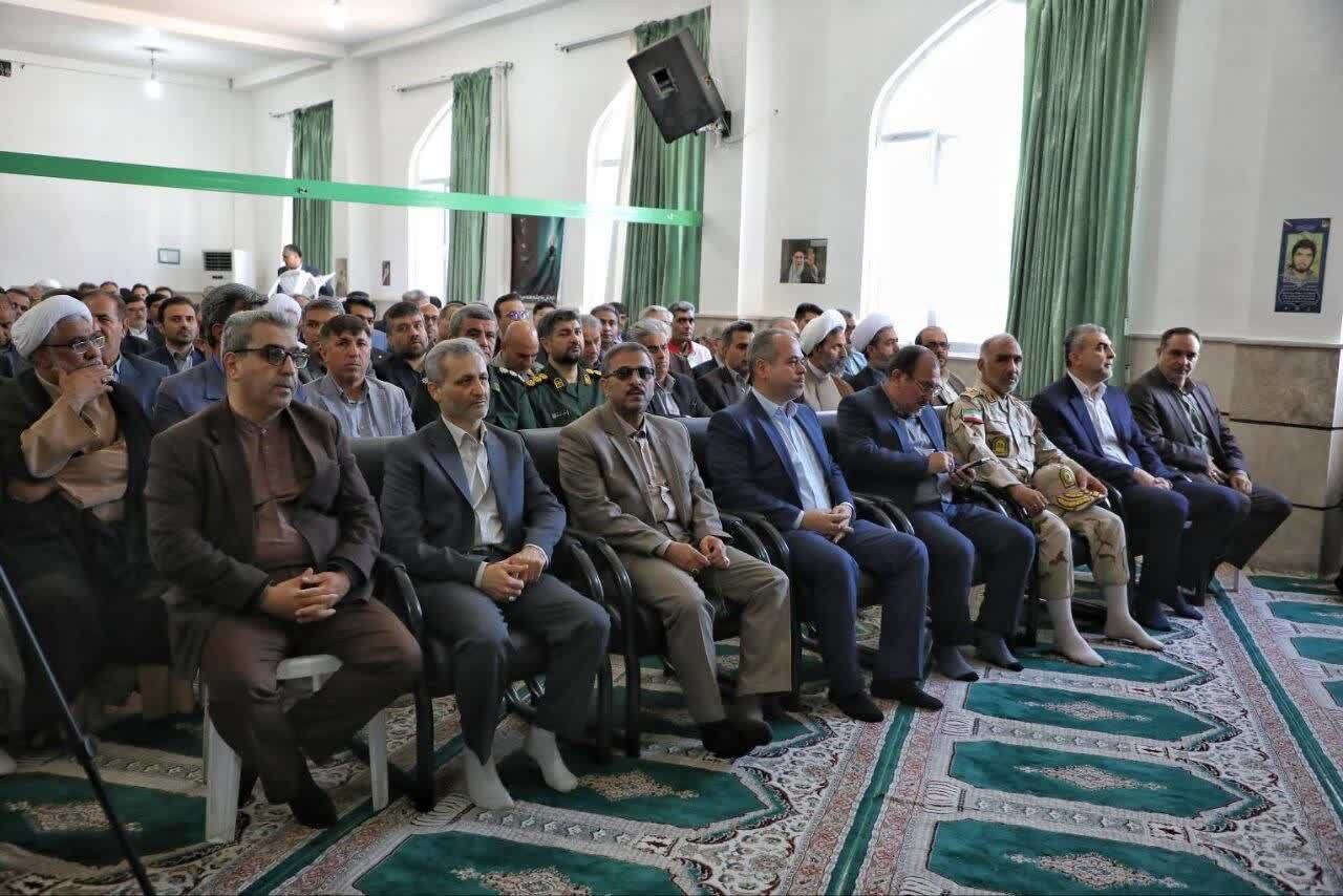 استاندار خراسان شمالی: هفته دولت را با یاد شهدا آغاز کردیم تا امانتدار مسیر خدمت باشیم