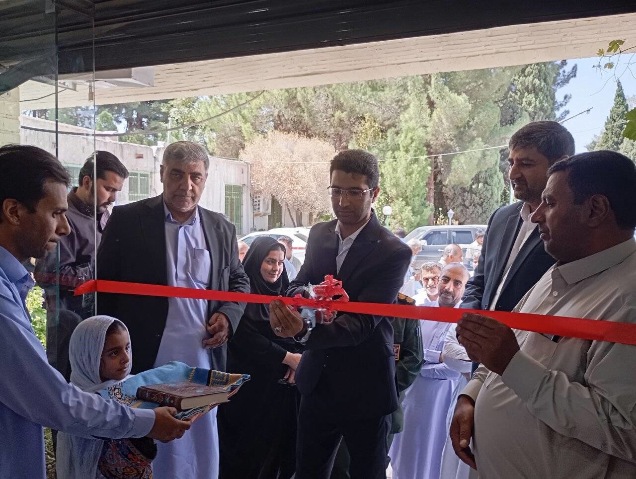 بهره‌برداری از کتابخانه عمومی «شهید بهشتی» خاش