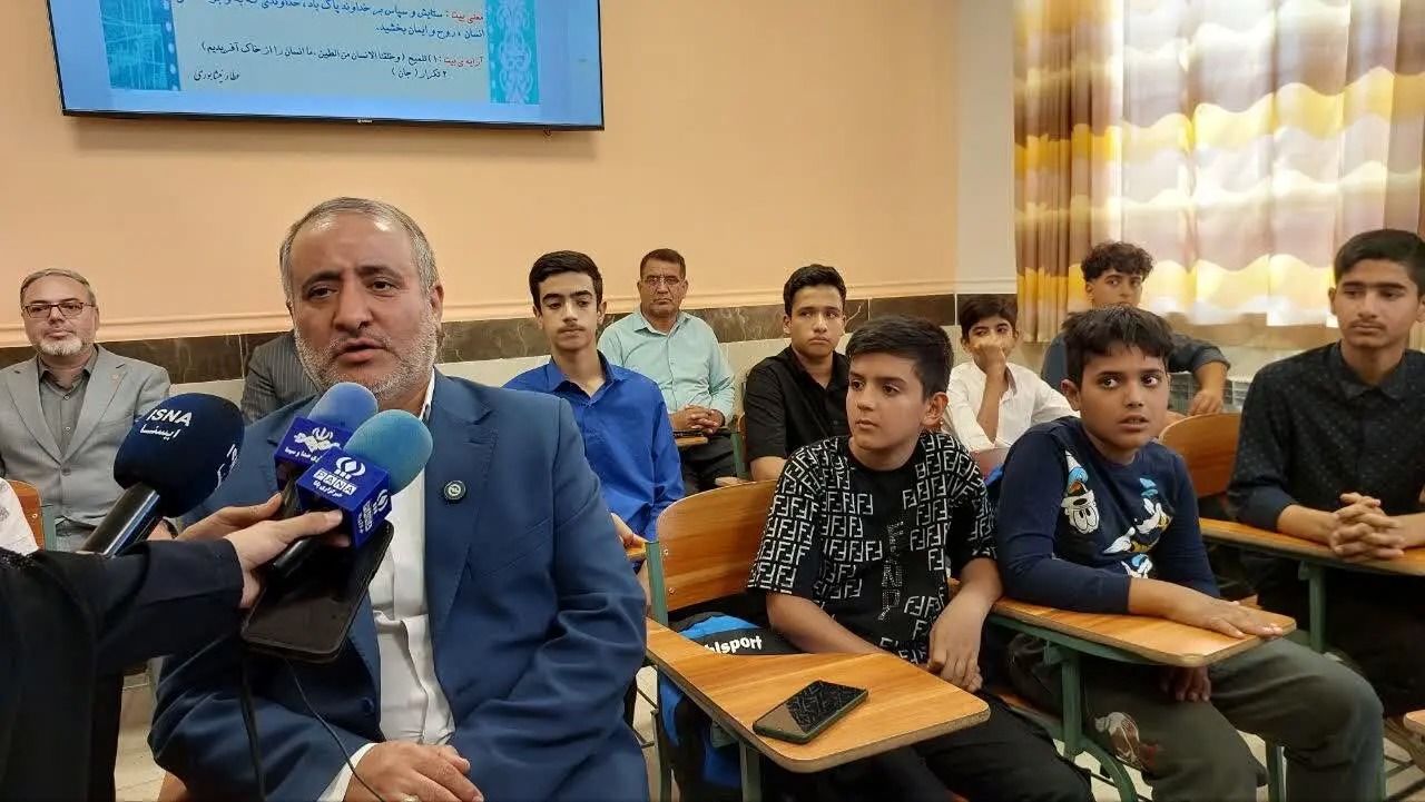 طی سه سال گذشته ۴ مدرسه در روستای حاجی آباد بیرجند افتتاح شده است