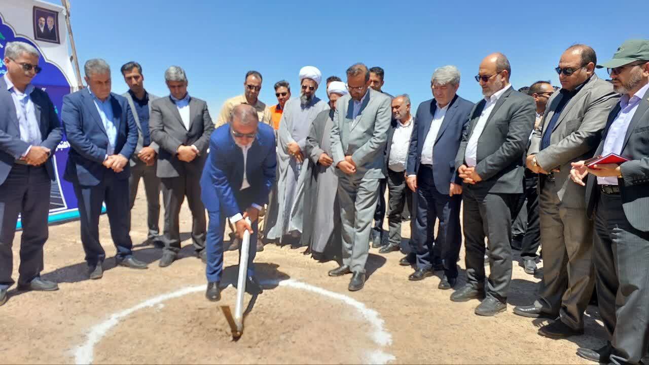بهره برداری، افتتاح و کلنگ زنی ۱۱۷ طرح در دومین روز هفته دولت در خراسان جنوبی
