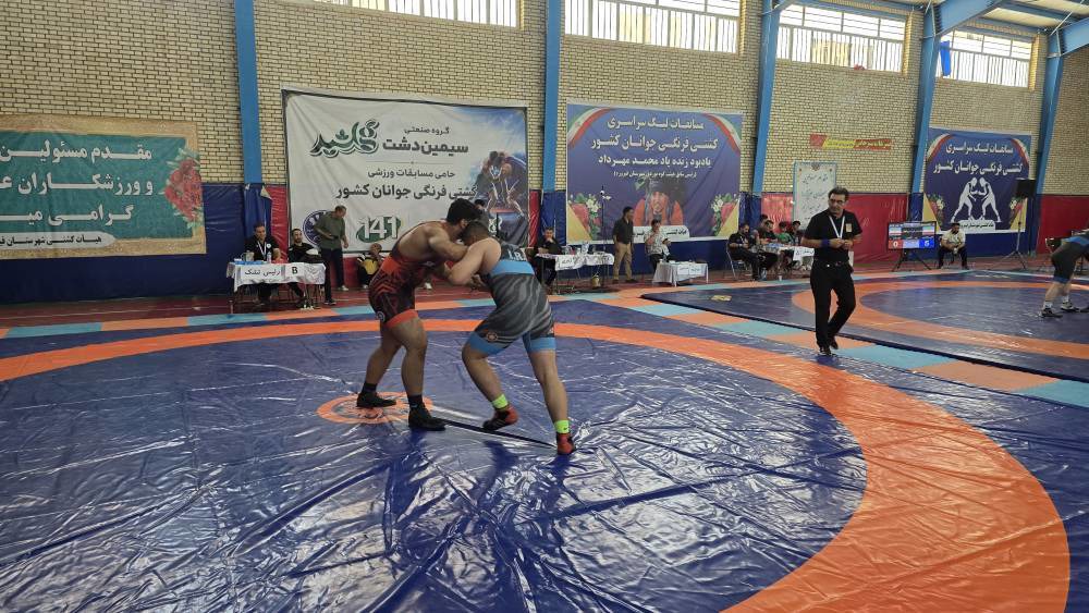 برگزاری نخستین دوره لیگ سراسری کشتی فرنگی جوانان کشور به میزبانی شهرستان فیروزه