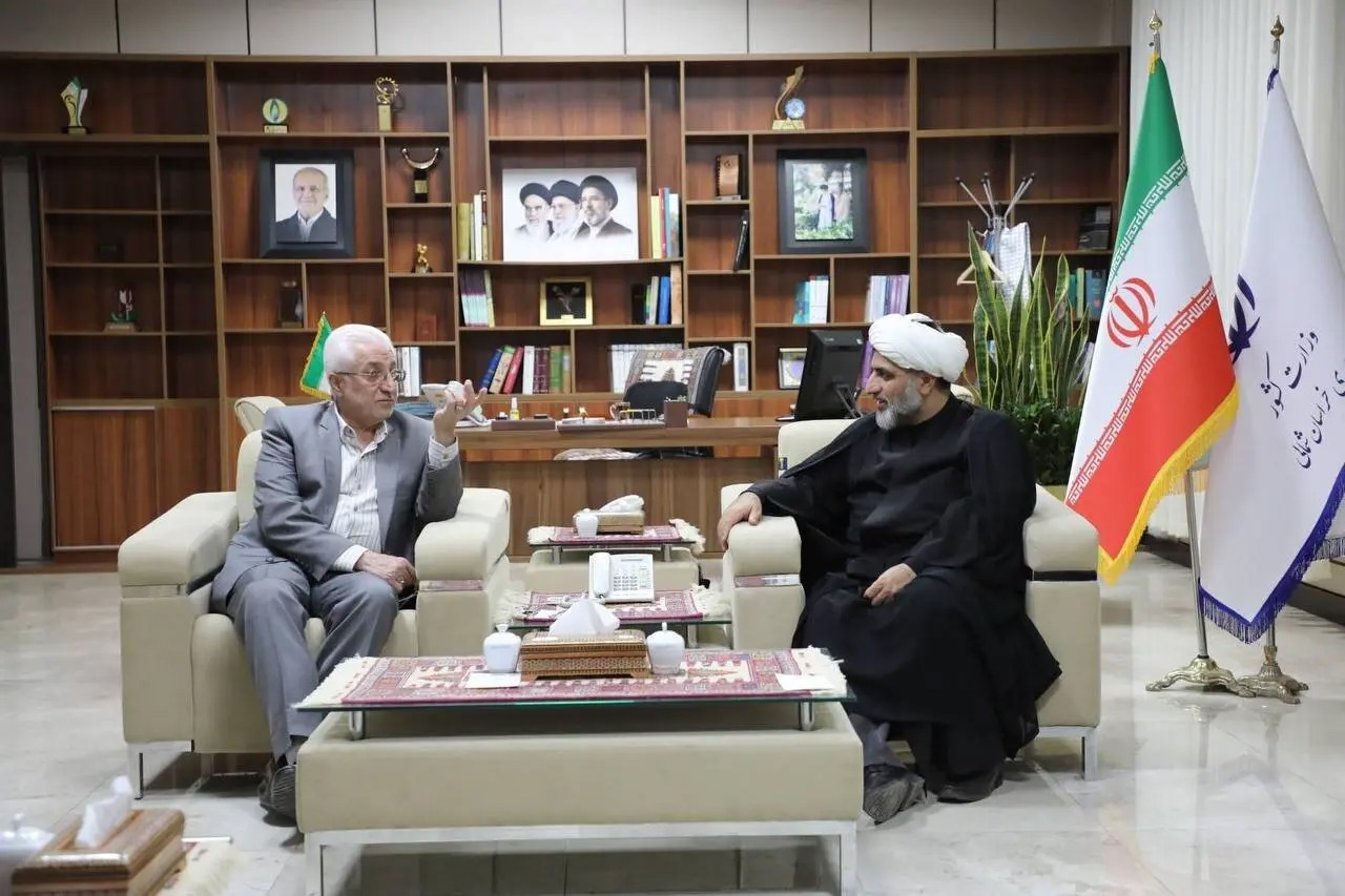 مردم همواره در در میدان خدمت و پیشرفت استان نقش‌آفرین هستند