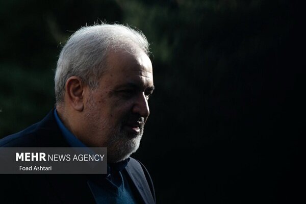 علی‌آبادی: نیروگاه‌های آسیب‌دیده تا تابستان آینده به مدار بازمی‌گردند