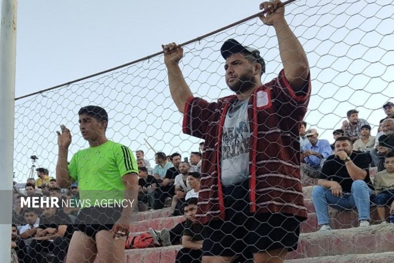 مسابقات کشتی با چوخه خانلقِ شیروان برگزار شد