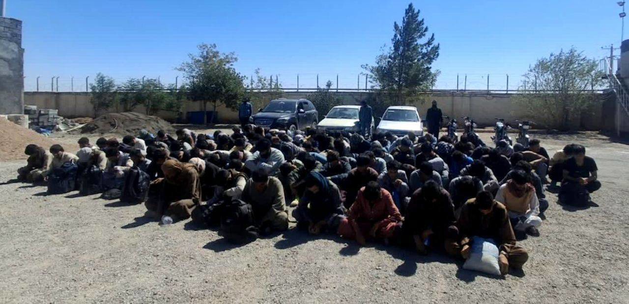 مقابله قاطع مرزبانی خراسان رضوی با ورود غیرقانونی اتباع خارجی از مرز افغانستان
