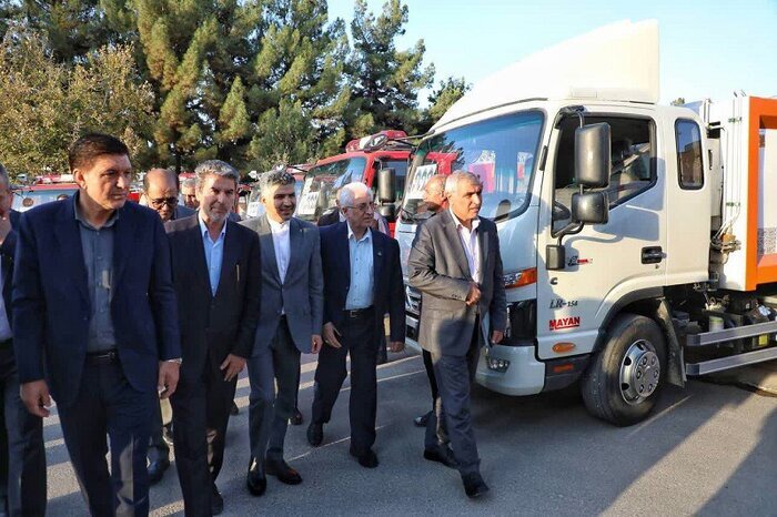 ۲۸ دستگاه ماشین‌آلات عمرانی و خدماتی به دهیاری‌های خراسان شمالی تحویل شد