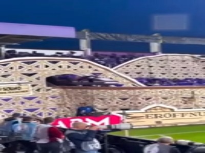 نمایش ویژه هواداران اسنابروک مقابل بایرن