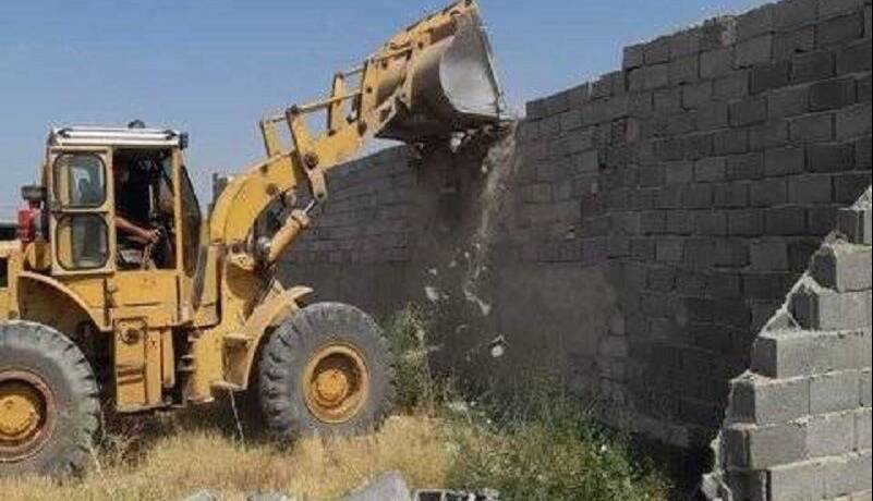 ۱۱ ساخت‌وساز غیرمجاز در اراضی کشاورزی ساری تخریب شد
