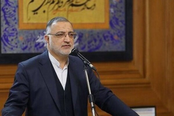 شهردار تهران: اقتصاد کشور را نمی‌شود در اتاق بسته اداره کرد